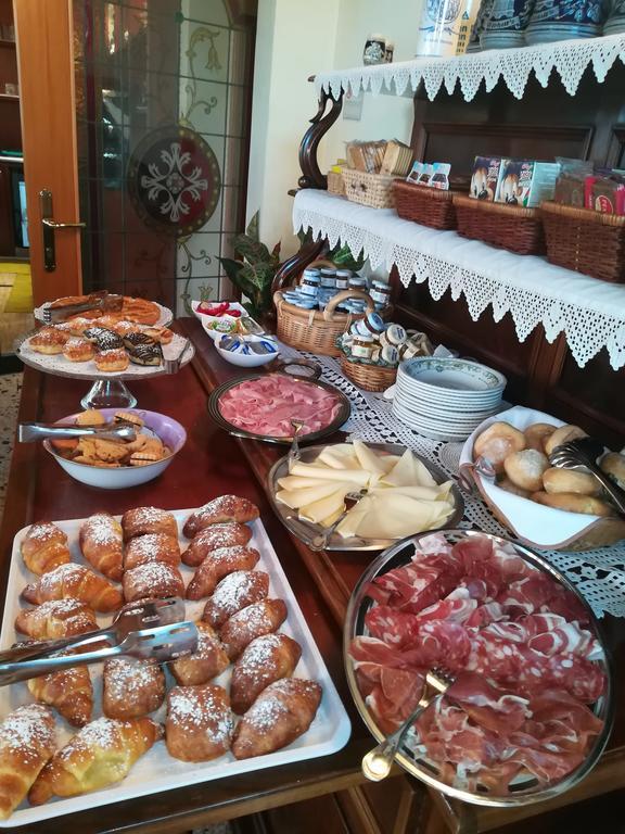 Albergo La Meridiana Portogruaro Kültér fotó